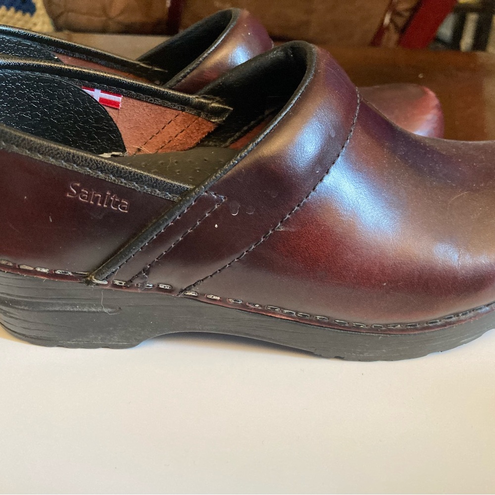 Sanita womens size 36
